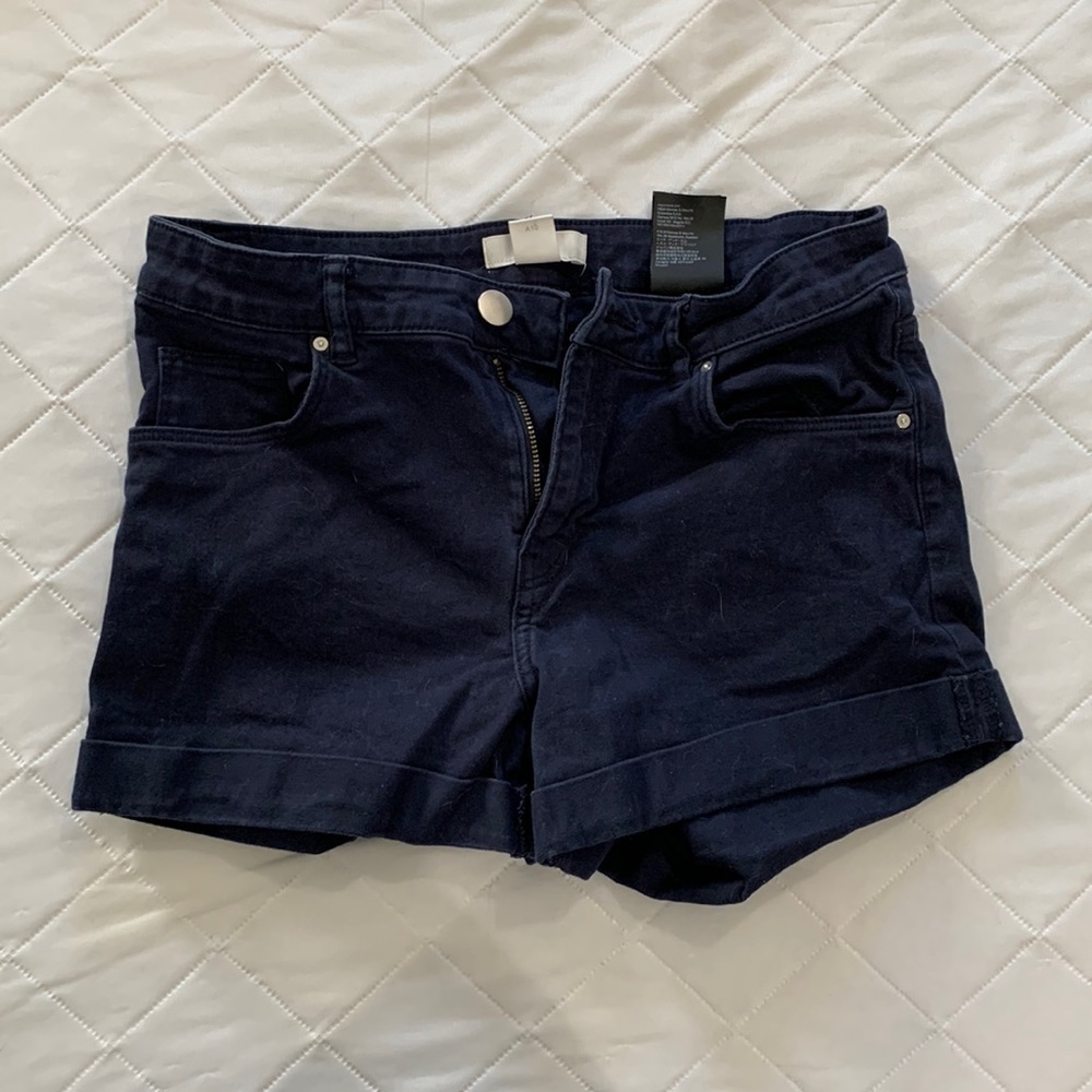 Navy shorts